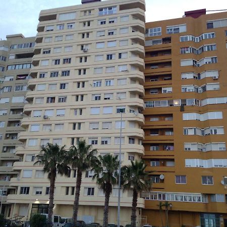 Apartamentos Vista A Tres Continentes La Línea de la Concepción Eksteriør billede