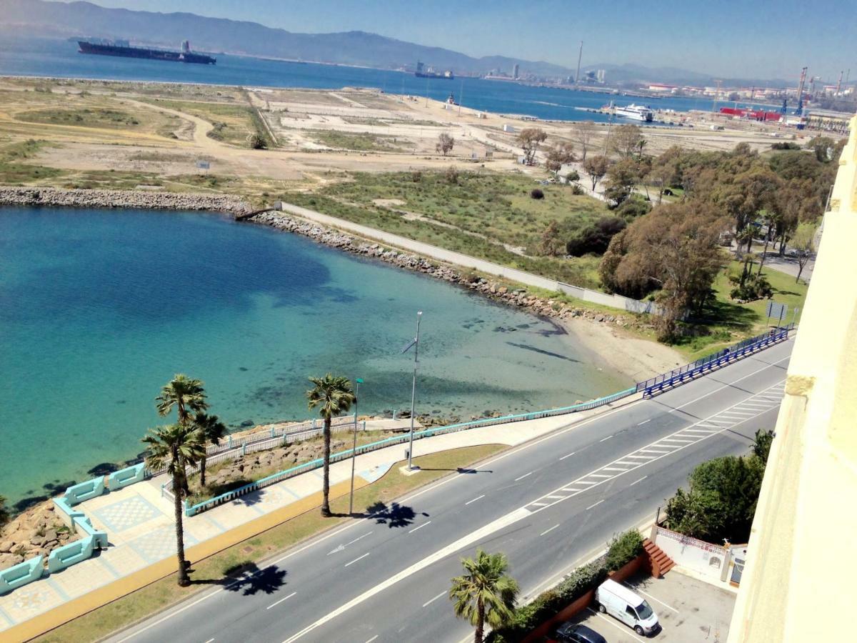 Apartamentos Vista A Tres Continentes La Línea de la Concepción Eksteriør billede